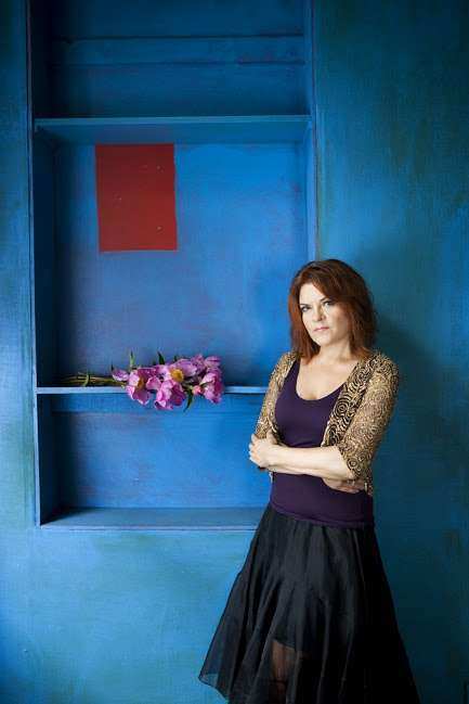 Roseanne Cash | Photo by Deborah Feingold