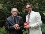MacDowell Colony bestows a medal on Edward Albee