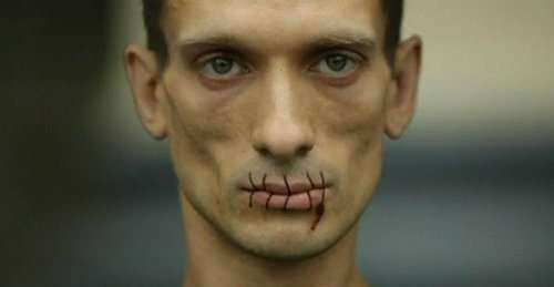 Pyotr Pavlensky protests the jailing of Pussy Riot